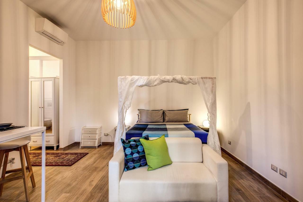 Apartment 1928 Rom