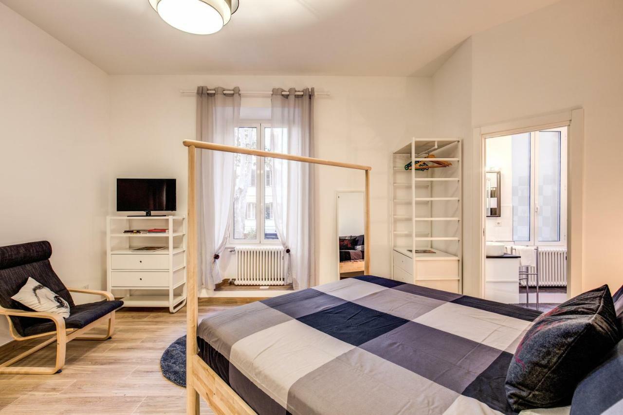 Apartment 1928 Rom