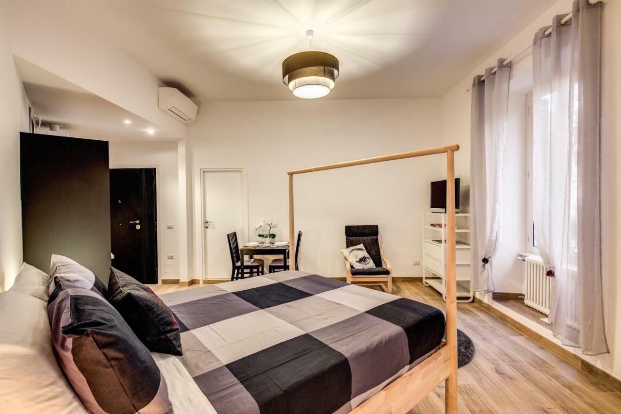 Apartment 1928 Rom